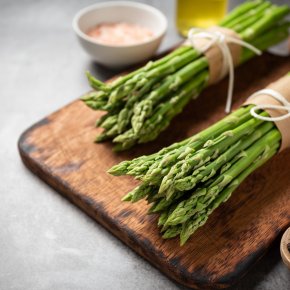 Hoe lang moeten asperges koken?